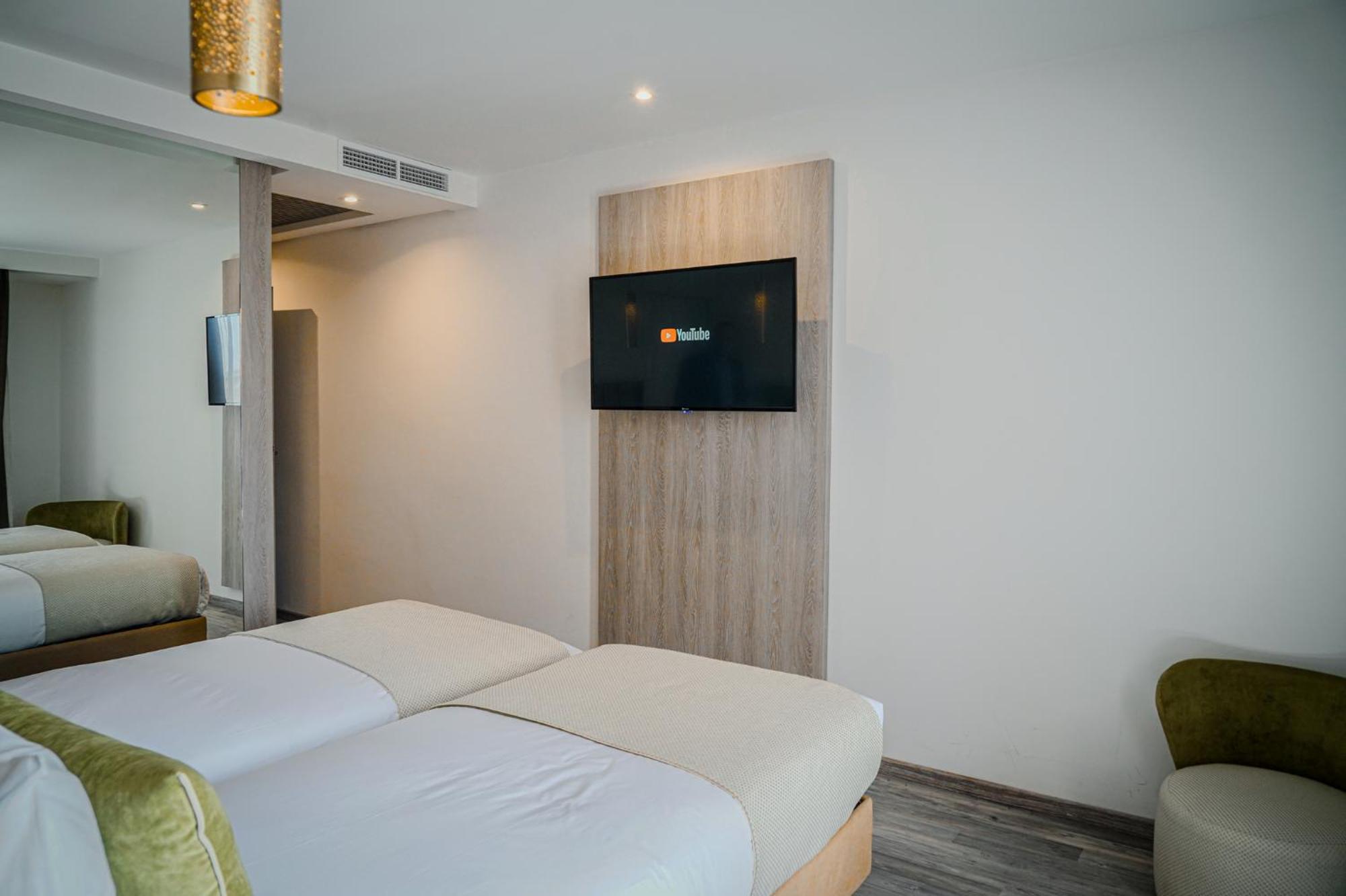 Az Hotel Des Arts Rabat Extérieur photo