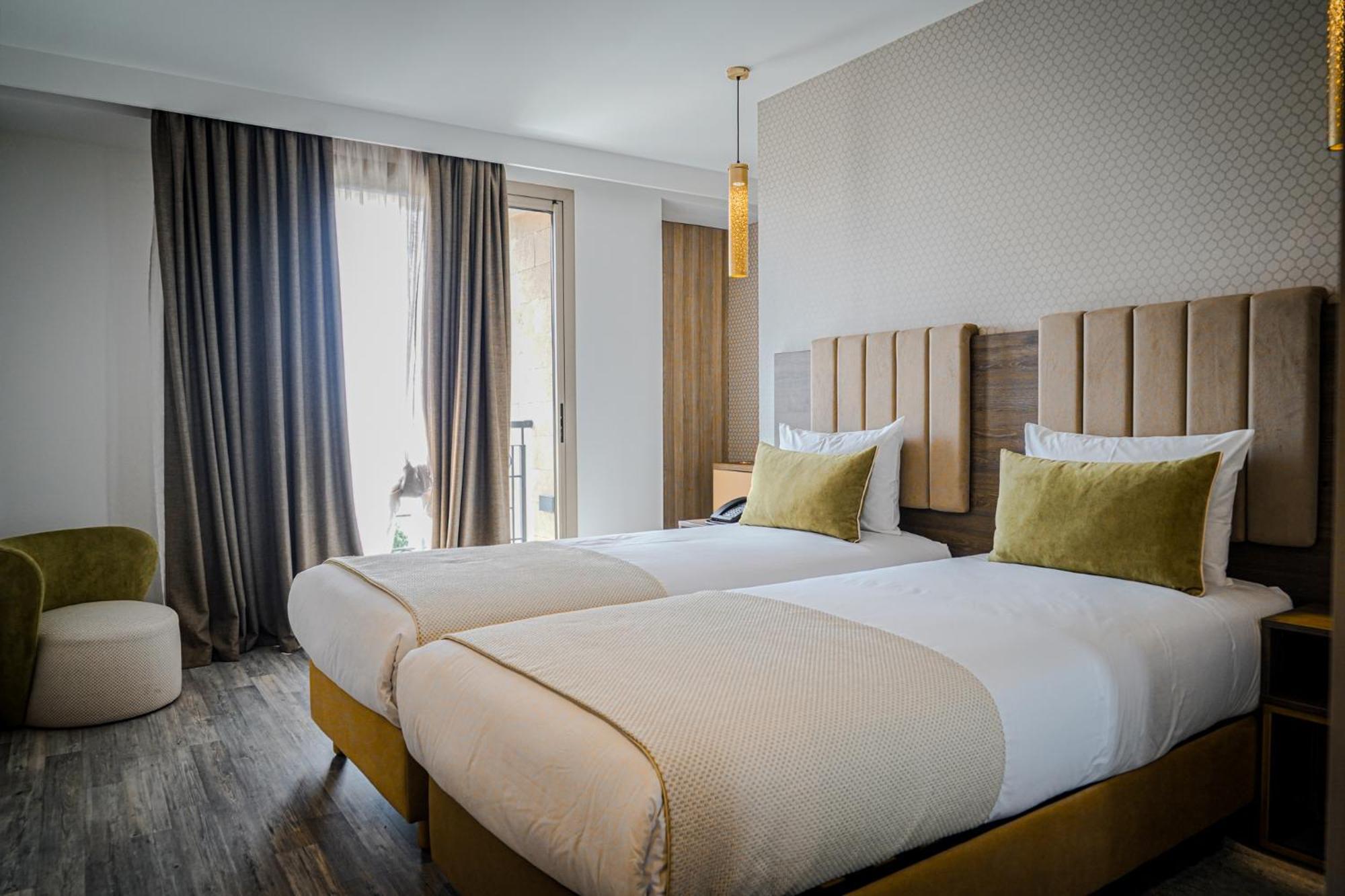 Az Hotel Des Arts Rabat Extérieur photo